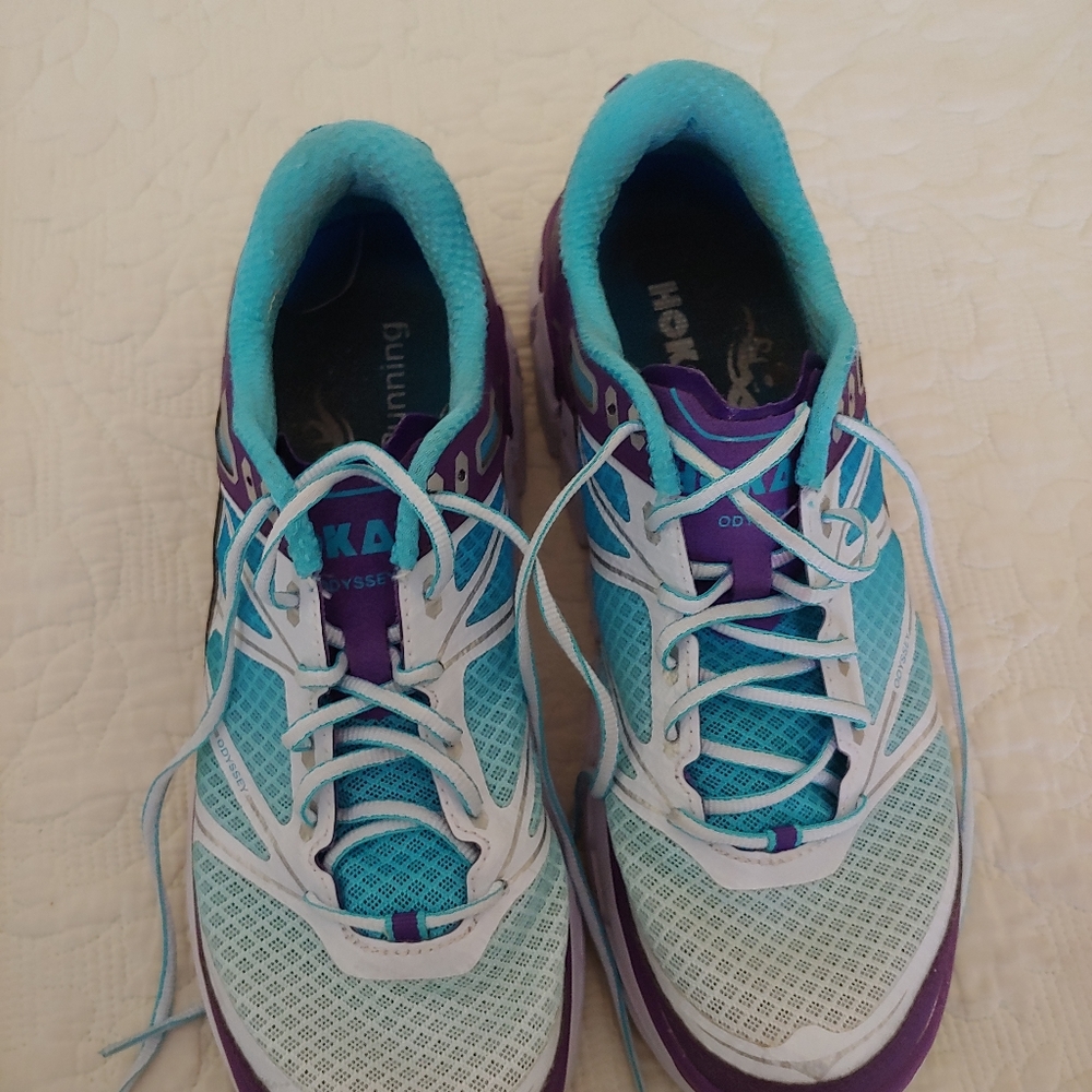 Running Shoes